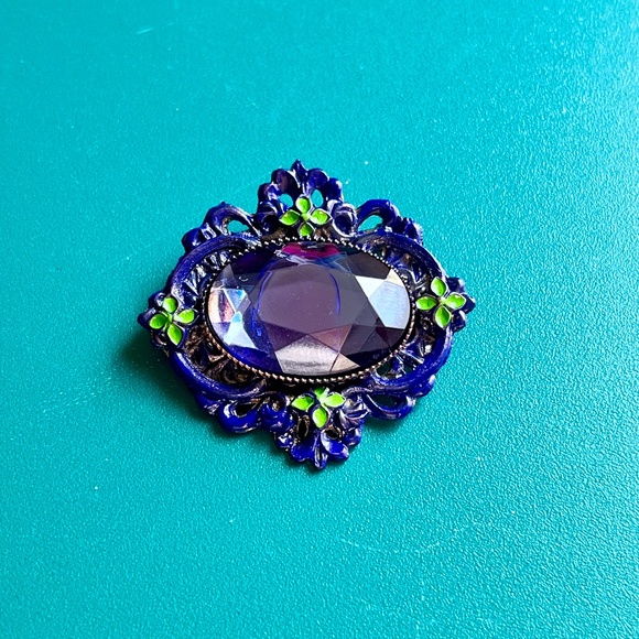 Victorian Blue Stone & Floral Brooch - Blue Rhinestone Flower Pin - Valentine - Picture 1 of 8